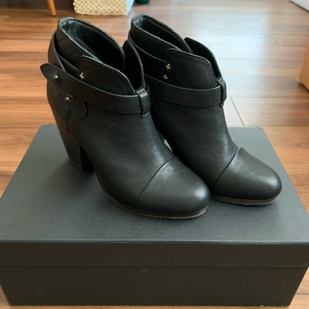 rag & bone Harrow booties in smooth black leather size 36
